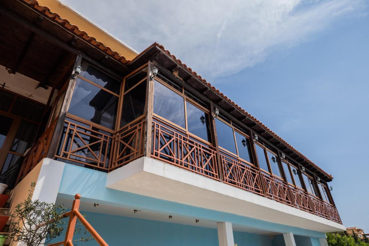 Hotel Panorama ฮีมาเรอ ภายนอก รูปภาพ