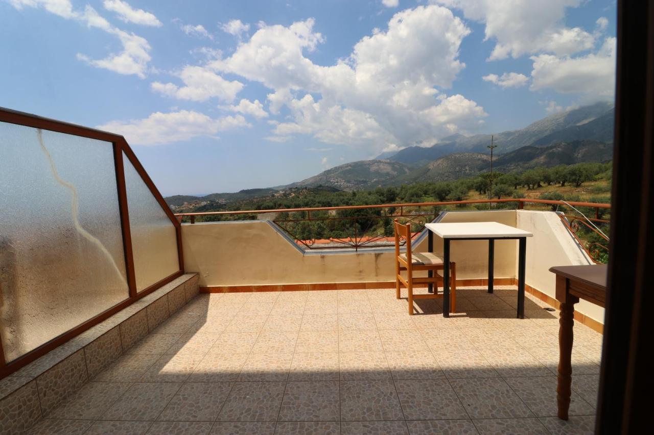 Hotel Panorama ฮีมาเรอ ภายนอก รูปภาพ