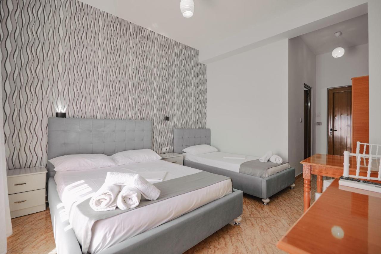 Hotel Panorama ฮีมาเรอ ภายนอก รูปภาพ