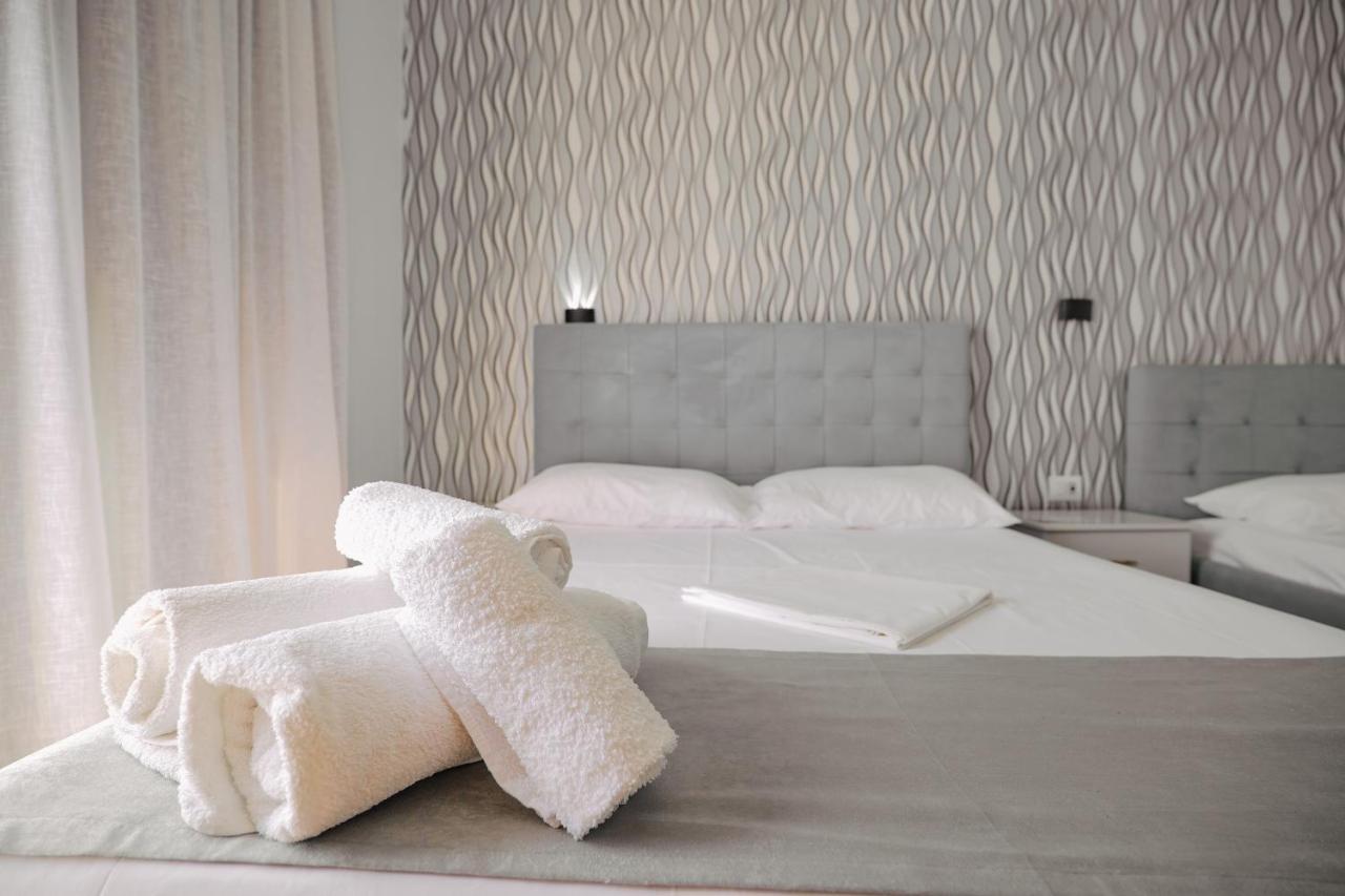 Hotel Panorama ฮีมาเรอ ภายนอก รูปภาพ